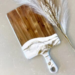 Kurtz Collection-Lynn&Liana-Sm White-Grey-Gold-Acacia-Cheese Board